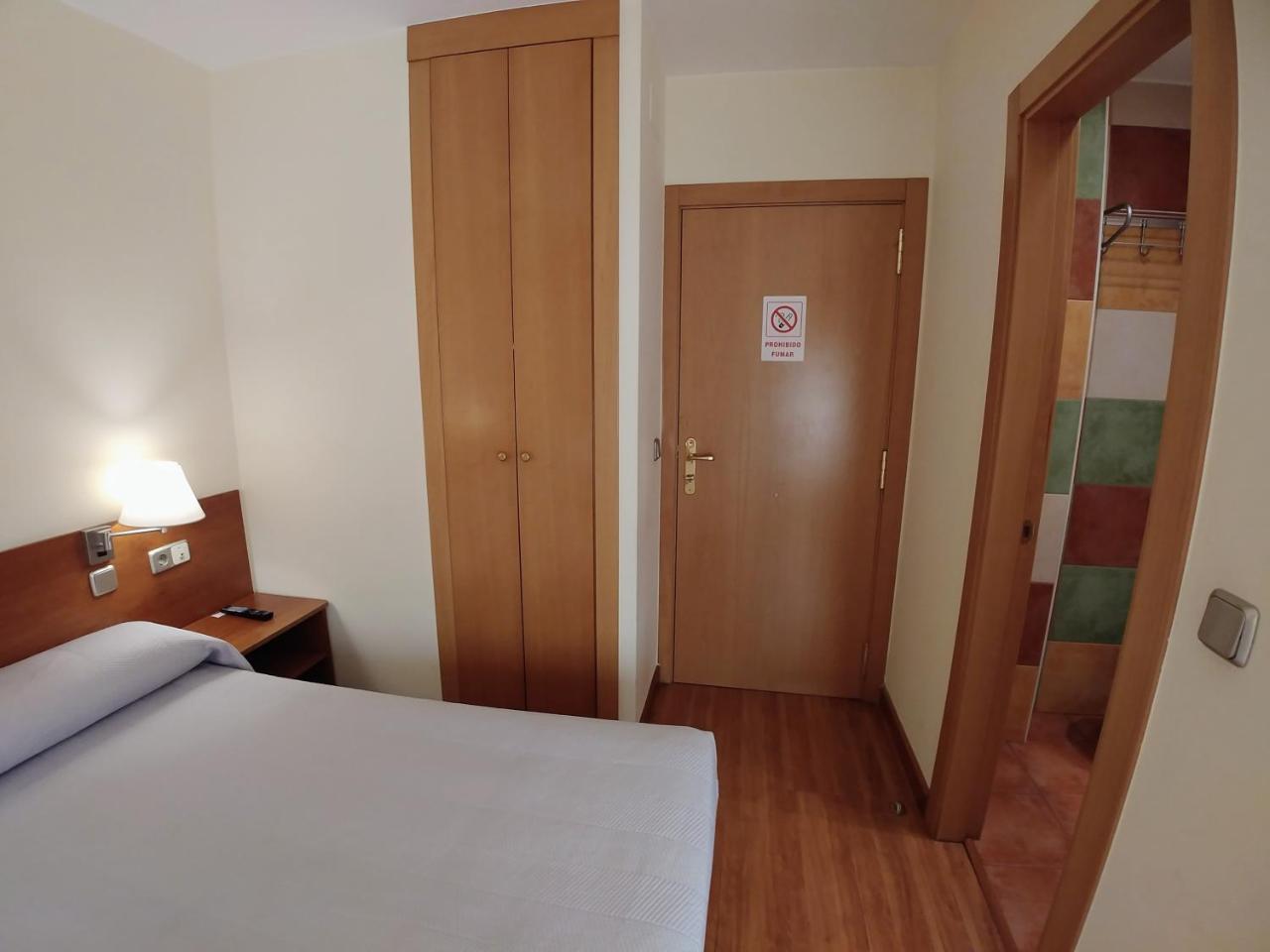 Hostal Prada Borges León Dış mekan fotoğraf