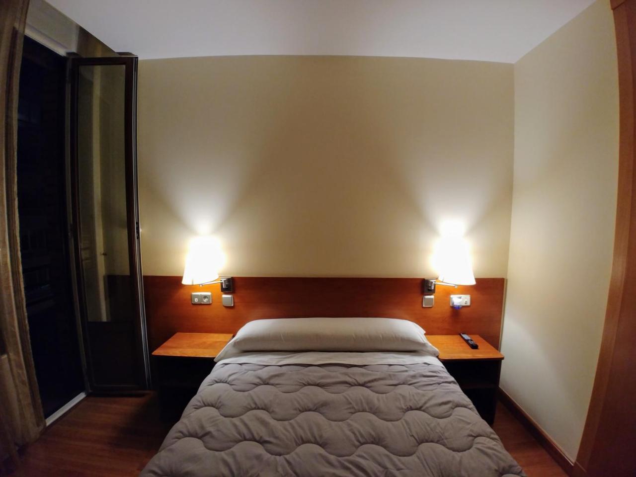 Hostal Prada Borges León Dış mekan fotoğraf